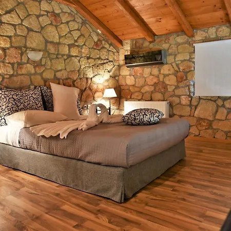 墨西拿地平线酒店 *