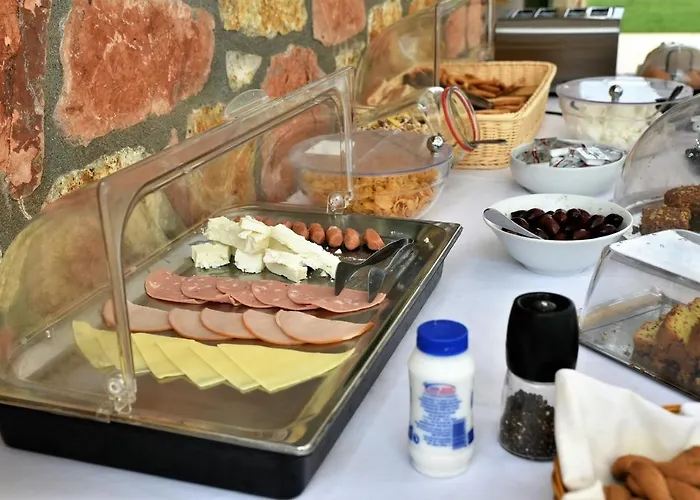 墨西拿地平线酒店 公寓 *