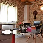 Messinian Horizons Apartmán Marathopoli
