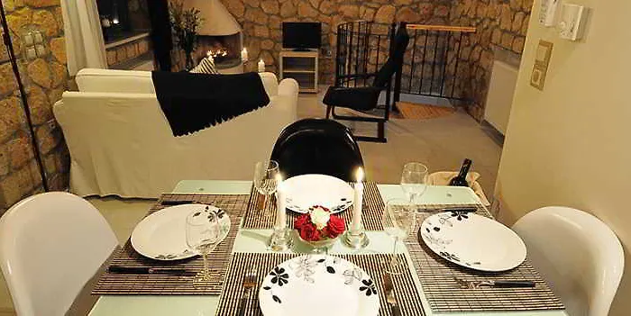 Messinian Horizons * Marathópoli